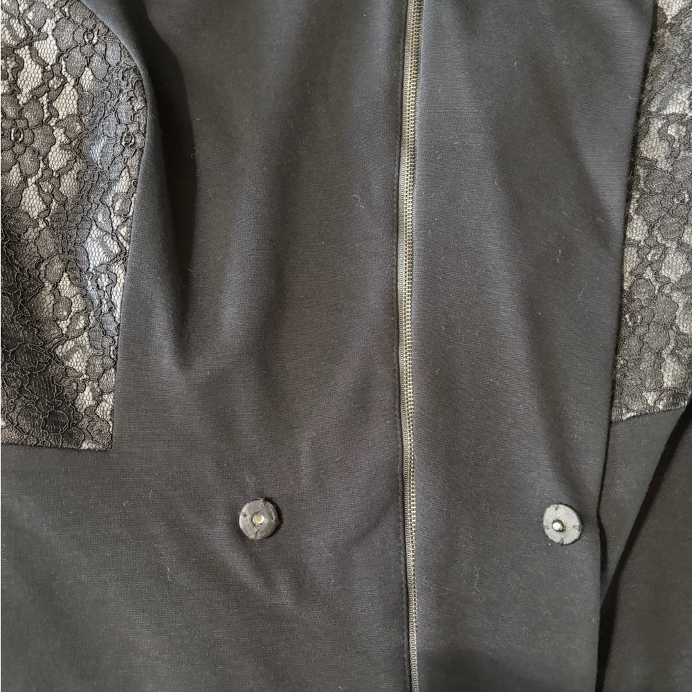 Cache Black Asymmetrical Blazer with Lace
Size 12 - Picture 2 of 6